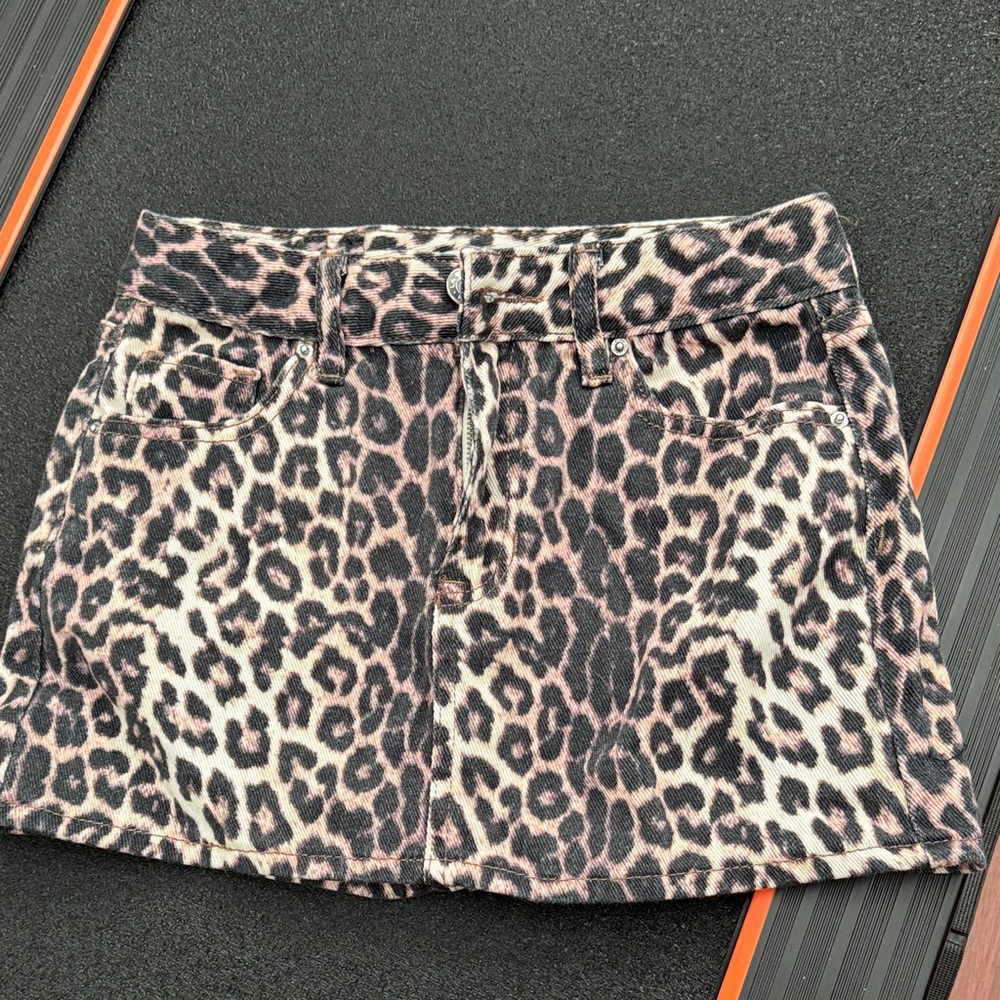 Pacsun Leopard Print Mini Skirt mid rise waist
